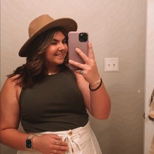 Meet your Posher, Kailyn